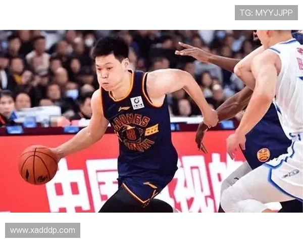 深圳篮球队选拔赛表现分析:意识与团队协作的关键因素探讨 深圳篮球队选拔赛表现分析:意识与团队协作的关键因素探讨
